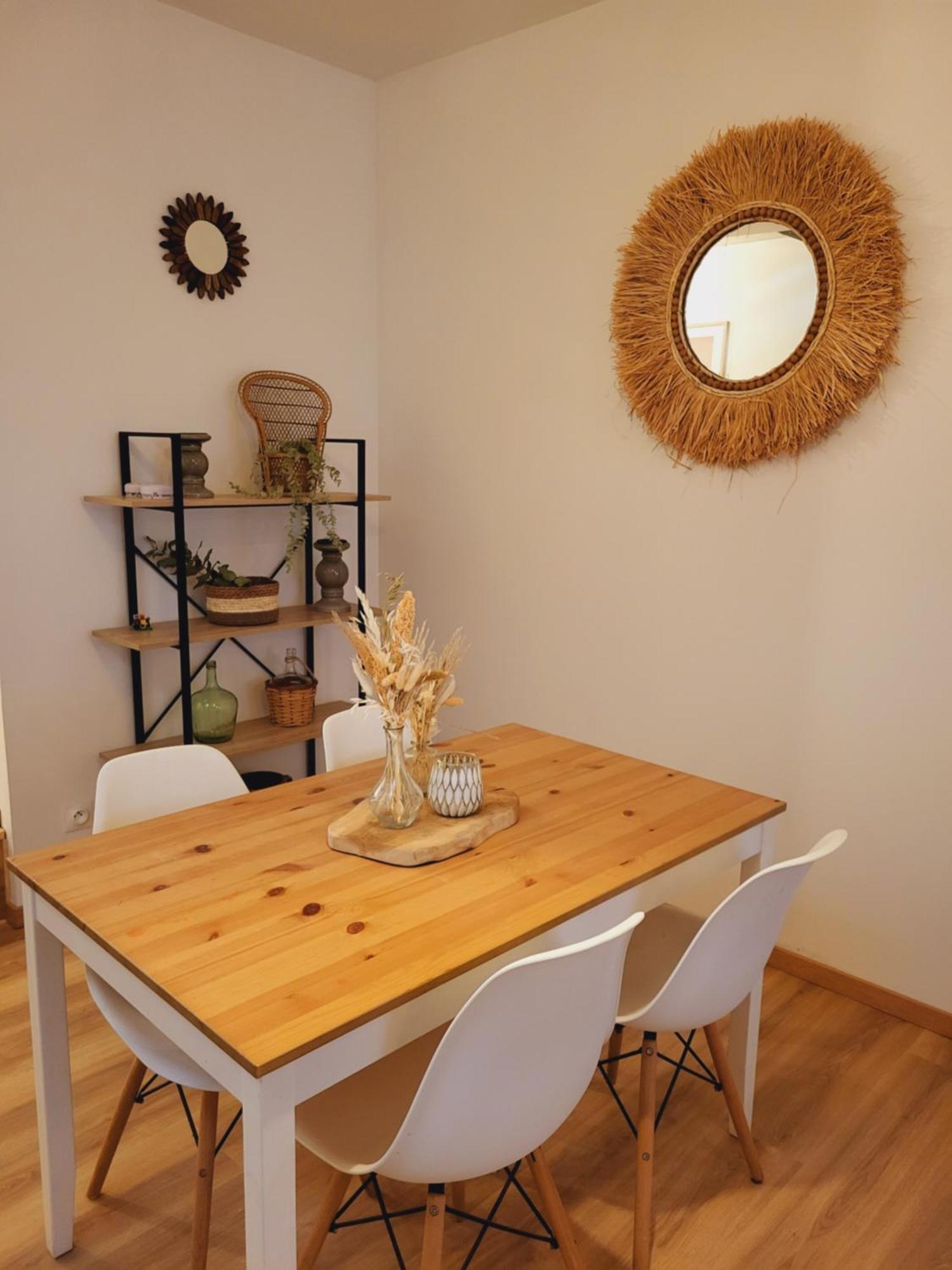 Maison De Village A La Decoration Boheme Jusqu'a 6 Personnes *